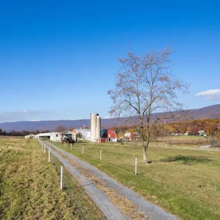 Oakbend Cottage + Fire Pit Newville 외부 사진